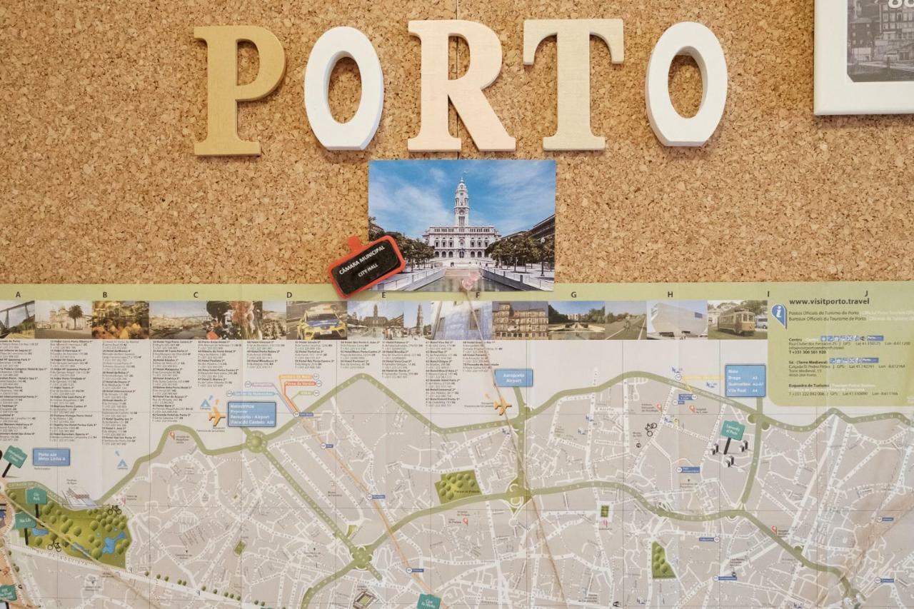 Apartment With Balcony In The Square Porto Eksteriør bilde